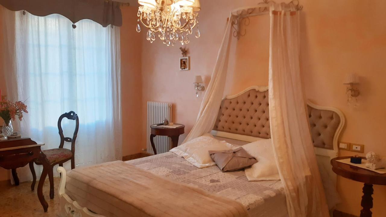 Villino San Martino 350M Dal Mare With Covered Parking Viareggio Eksteriør billede