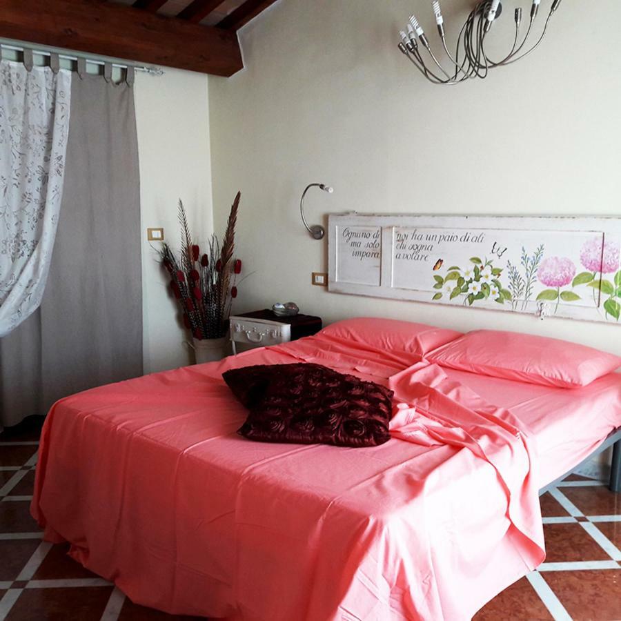 Villino San Martino 350M Dal Mare With Covered Parking Viareggio Eksteriør billede