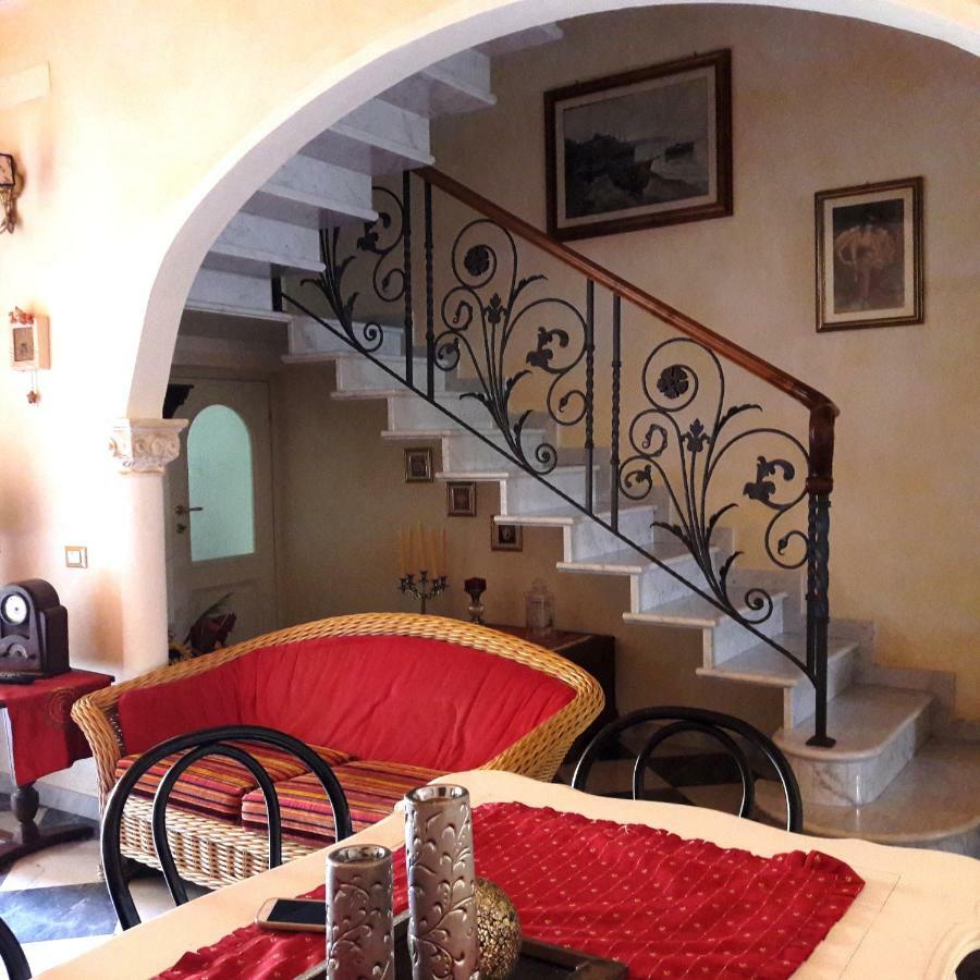 Villino San Martino 350M Dal Mare With Covered Parking Viareggio Eksteriør billede